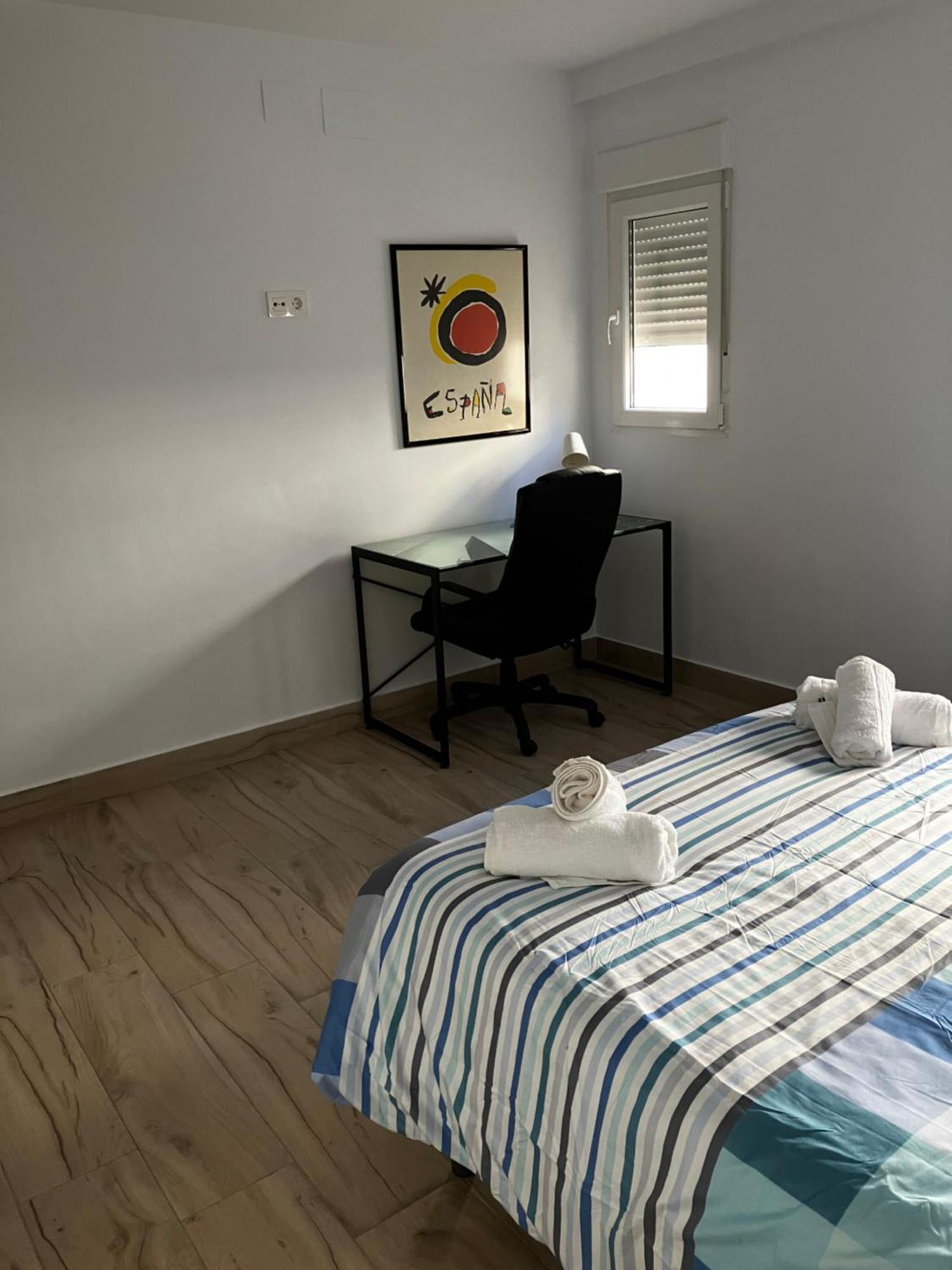 Apartamento En Camino De Ronda De Dos Habitaciones Y Salon Granada Exterior photo
